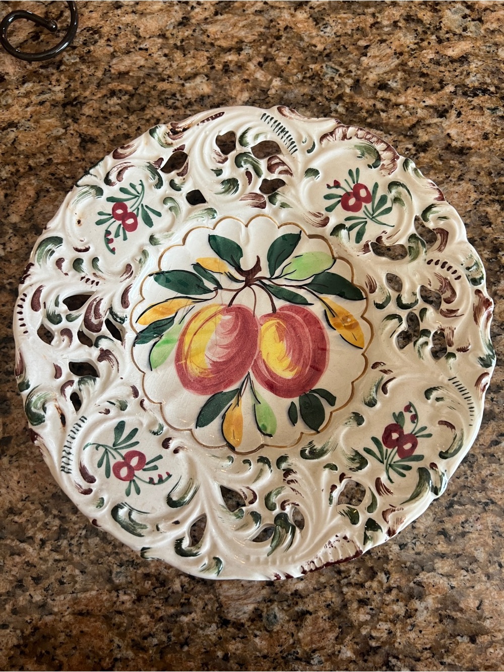 vintage Italian Borsato Nove majolica fruit plate